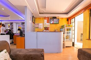 Upperhill Blueberry Hotel
