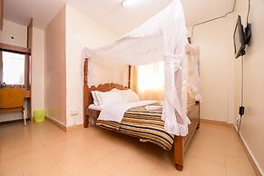 Upperhill Blueberry Hotel