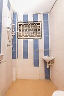 Upperhill Blueberry Hotel