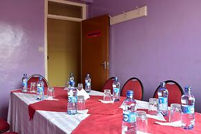 Maru B Courts Hotel