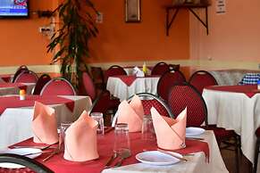 Maru B Courts Hotel
