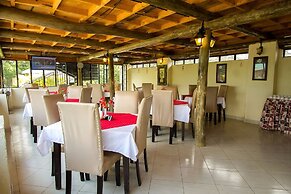 Fina Gardens Resort