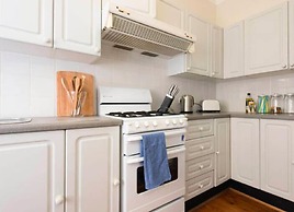 Stunning Beach Living H361