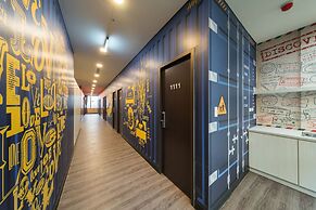 Skyone Hotel