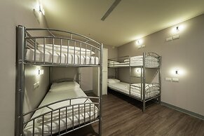 Skyone Hotel