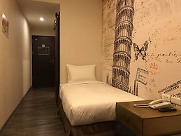 Skyone Hotel