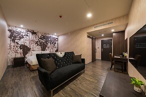Skyone Hotel