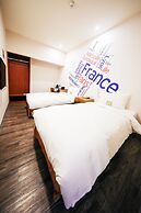 Skyone Hotel