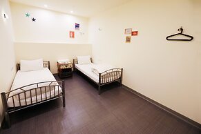 Skyone Hotel