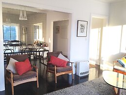 Stunning Harbour Views H325