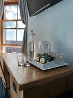 Fort Charlotte Guesthouse