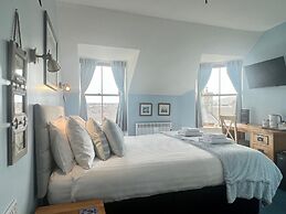 Fort Charlotte Guesthouse