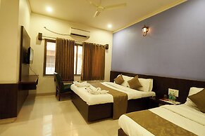 Hotel Pride Inn