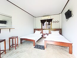 Kru Guesthouse
