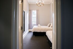 Abermain Hotel