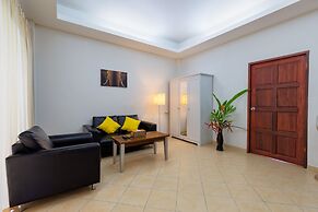 Kata Pool Apartments