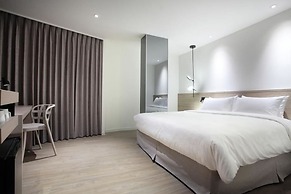 Keebe Hotel