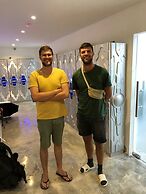 iO Hotel