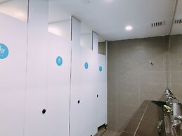 iO Hotel