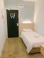 iO Hotel