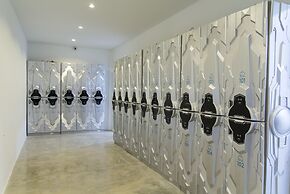 iO Hotel