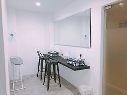 iO Hotel