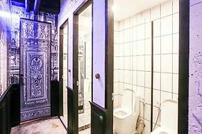 Shade House - Phuket Downtown