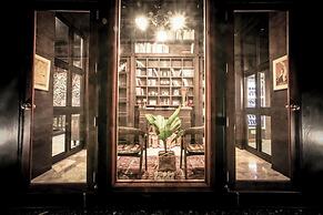 Shade House - Phuket Downtown