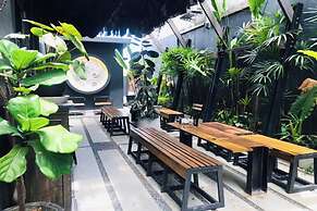 Shade House - Phuket Downtown