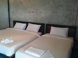 Sangkhlakiri Resort