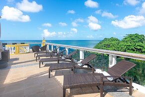 Villa Del Playa Penthouse #6