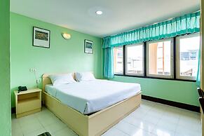 Woodlands Inn