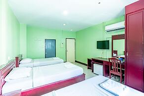 Woodlands Inn