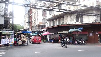 Woodlands Inn