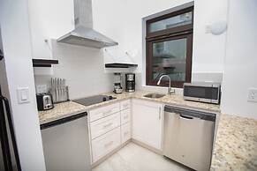 Bella Luna Beach House #227487
