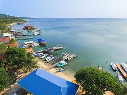 Bella Luna Beach House #226859
