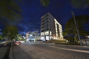 Phuglong Hotel