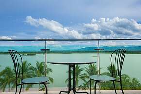 Phuglong Hotel