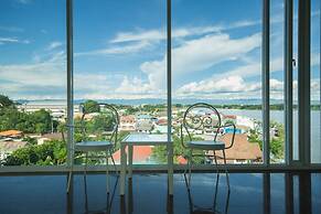 Phuglong Hotel