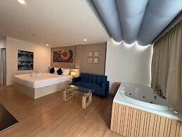Modern Living Hotel