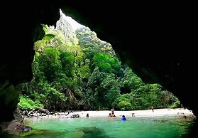 Lanta Hostel - Adults Only
