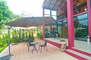 Lanta Hostel - Adults Only