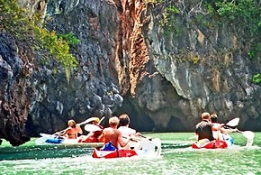 Lanta Hostel - Adults Only