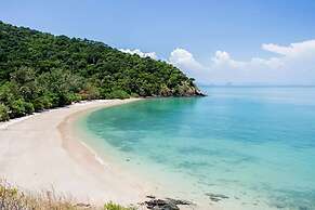 Lanta Hostel - Adults Only