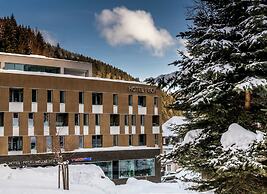 Hotel Pecr Well