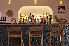 Sunshine Hotel