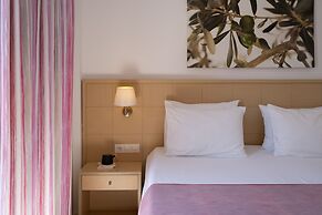 Sunshine Hotel