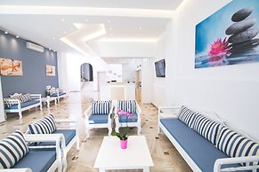Sunshine Hotel