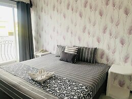 Hotel Y Suites Bausan