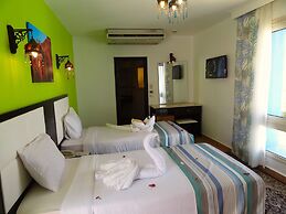 Naama Blue hotel